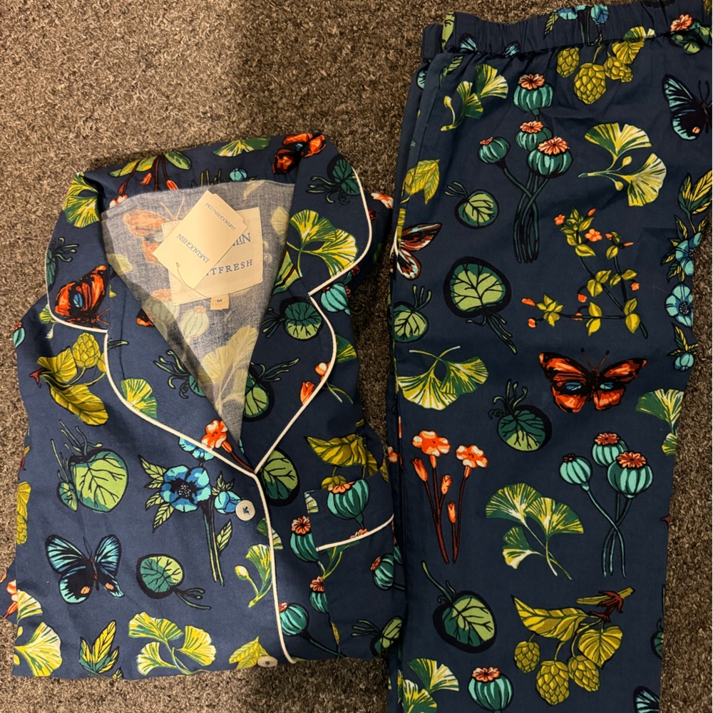 NWT J. McLaughlin & Printfresh  long pajama set in mini greenhouse